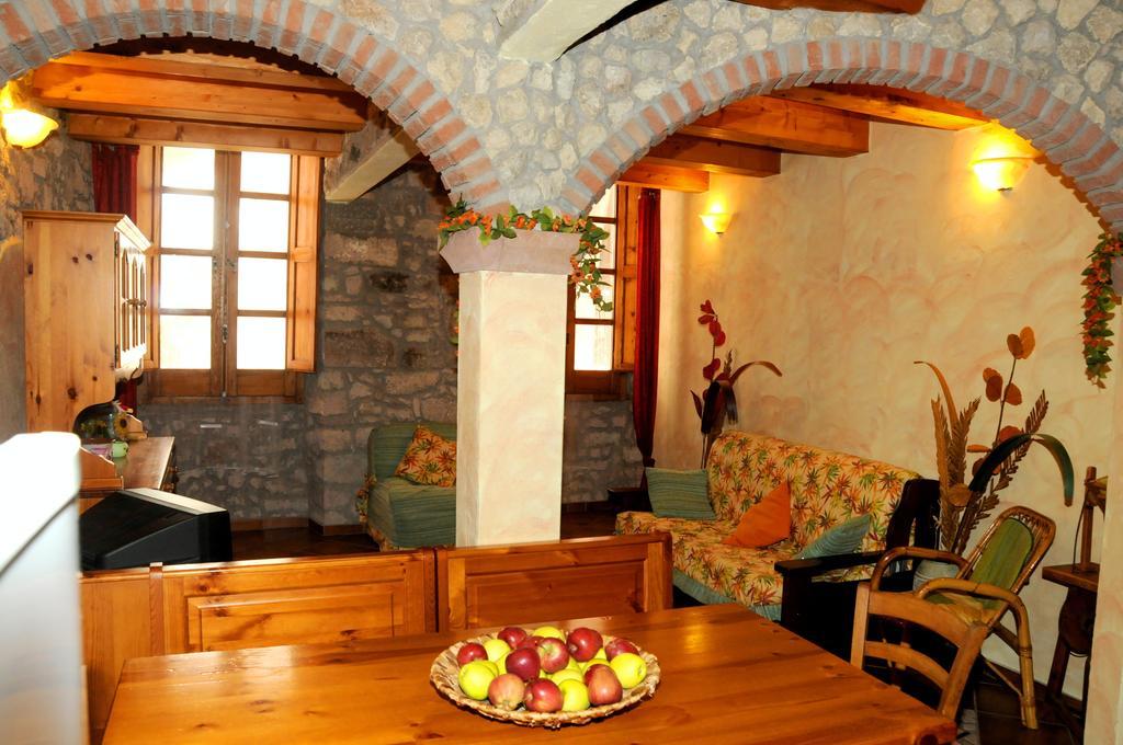 Agriturismo Su'E Lentu Боса Номер фото